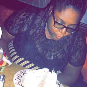 Meet your Posher, Antonia